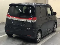 Цена авто Suzuki Solio с аукционов Японии, номер кузова MA15S, пробег 82 000, оценка 8