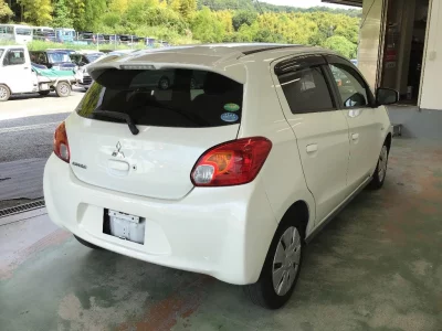 MITSUBISHI MIRAGE