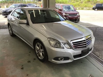 MERCEDES BENZ E CLASS