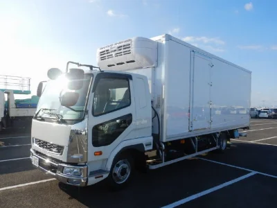 MITSUBISHI FUSO FIGHTER