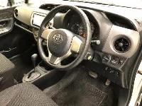 Цена авто Toyota Vitz с аукционов Японии, номер кузова KSP130, пробег 84 000, оценка 2