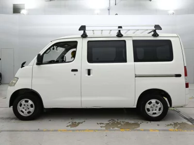 TOYOTA TOWN ACE VAN
