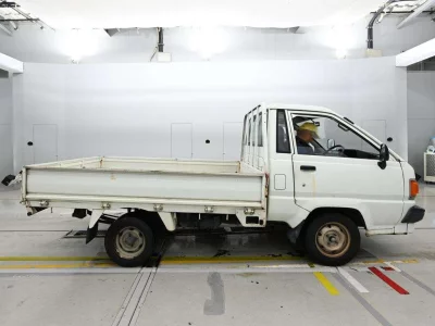 TOYOTA TOWN ACE TRUCK