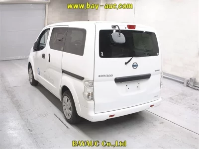 NISSAN E-NV200 VAN