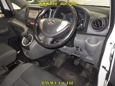 NISSAN E-NV200 VAN