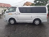 Цена авто Toyota HiAce Van с аукционов Японии, номер кузова TRH200V, пробег 225 000, оценка 20