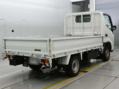 TOYOTA DYNA
