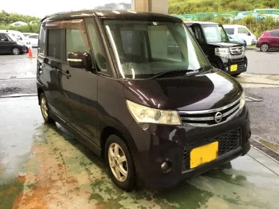 NISSAN ROOX