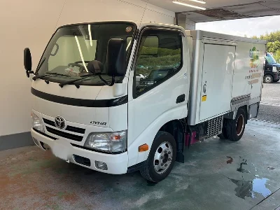 TOYOTA DYNA