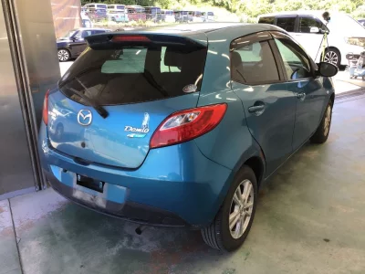 MAZDA DEMIO