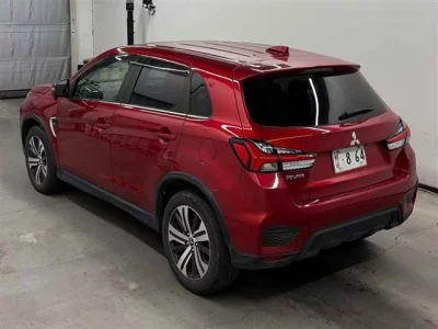 MITSUBISHI RVR