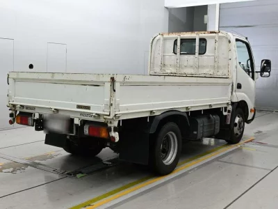TOYOTA DYNA