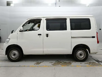 TOYOTA TOWN ACE VAN