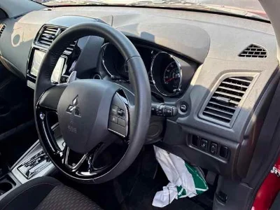 MITSUBISHI RVR