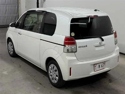 TOYOTA SPADE