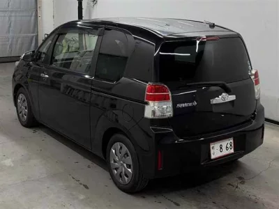 TOYOTA SPADE