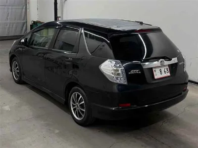HONDA FIT SHUTTLE
