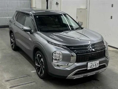 MITSUBISHI OUTLANDER PHEV