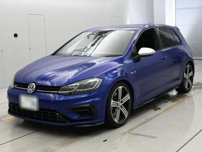 VOLKSWAGEN GOLF R