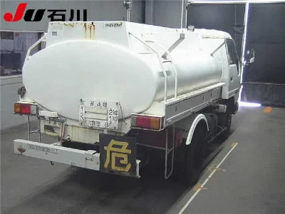 TOYOTA DYNA