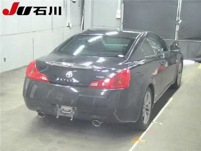 NISSAN SKYLINE