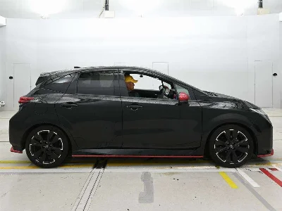 NISSAN AURA