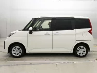 Цена авто Toyota Roomy с аукционов Японии, номер кузова M910A, пробег 6 000, оценка 3