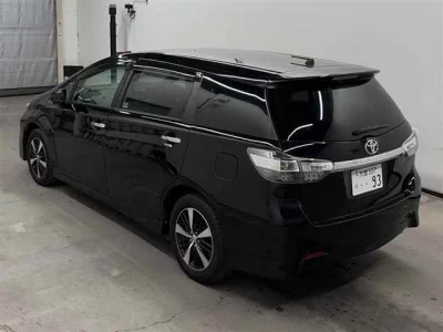 TOYOTA WISH