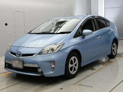 TOYOTA PRIUS PHV