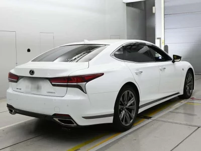 LEXUS LS