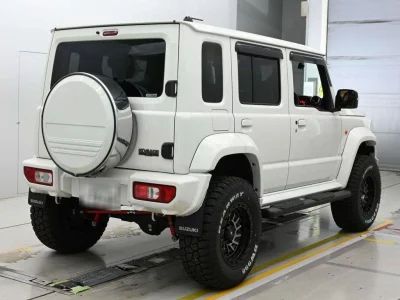 SUZUKI JIMNY NOMADE
