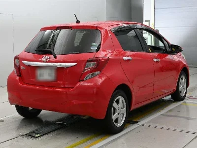 TOYOTA VITZ