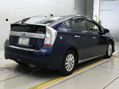 TOYOTA PRIUS PHV