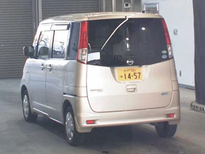 NISSAN ROOX