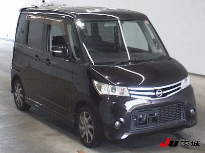NISSAN ROOX