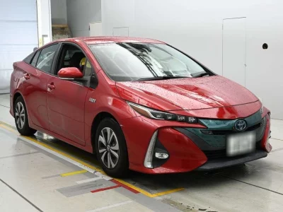 TOYOTA PRIUS PHV