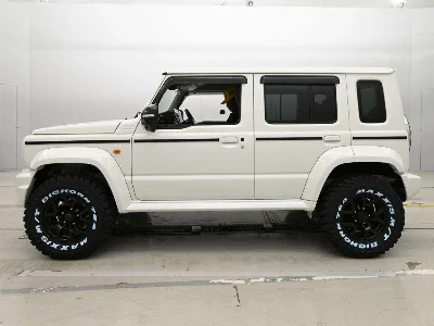SUZUKI JIMNY NOMADE