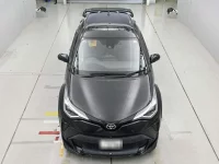 Цена авто Toyota C-HR с аукционов Японии, номер кузова NGX10, пробег 33 000, оценка 3