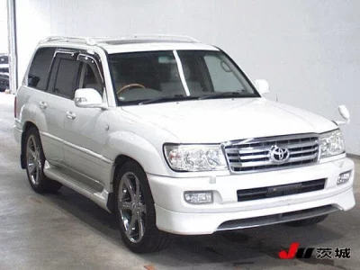 TOYOTA LAND CRUISER