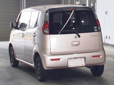 SUZUKI MRWAGON