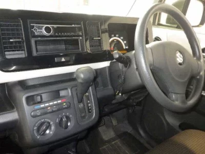 SUZUKI MRWAGON