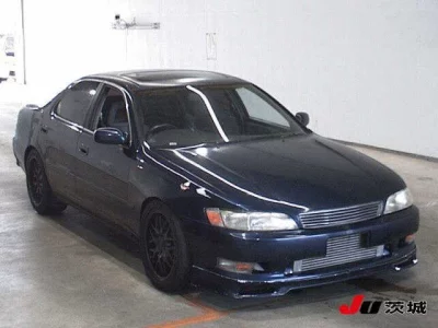 TOYOTA CRESTA