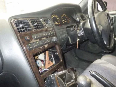 TOYOTA CRESTA