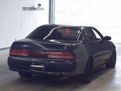 TOYOTA CRESTA