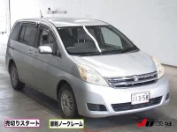 Цена авто Toyota Isis с аукционов Японии, номер кузова ZNM10G, пробег 89 000, оценка 2