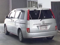 Цена авто Toyota Isis с аукционов Японии, номер кузова ZNM10G, пробег 89 000, оценка 2
