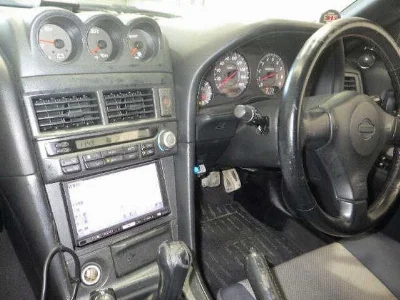 NISSAN SKYLINE
