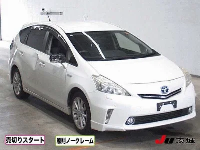 TOYOTA PRIUS ALPHA
