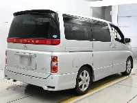 Цена авто Nissan Elgrand с аукционов Японии, номер кузова MNE51, пробег 82 000, оценка 4