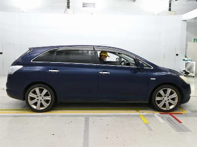 TOYOTA MARK X ZIO